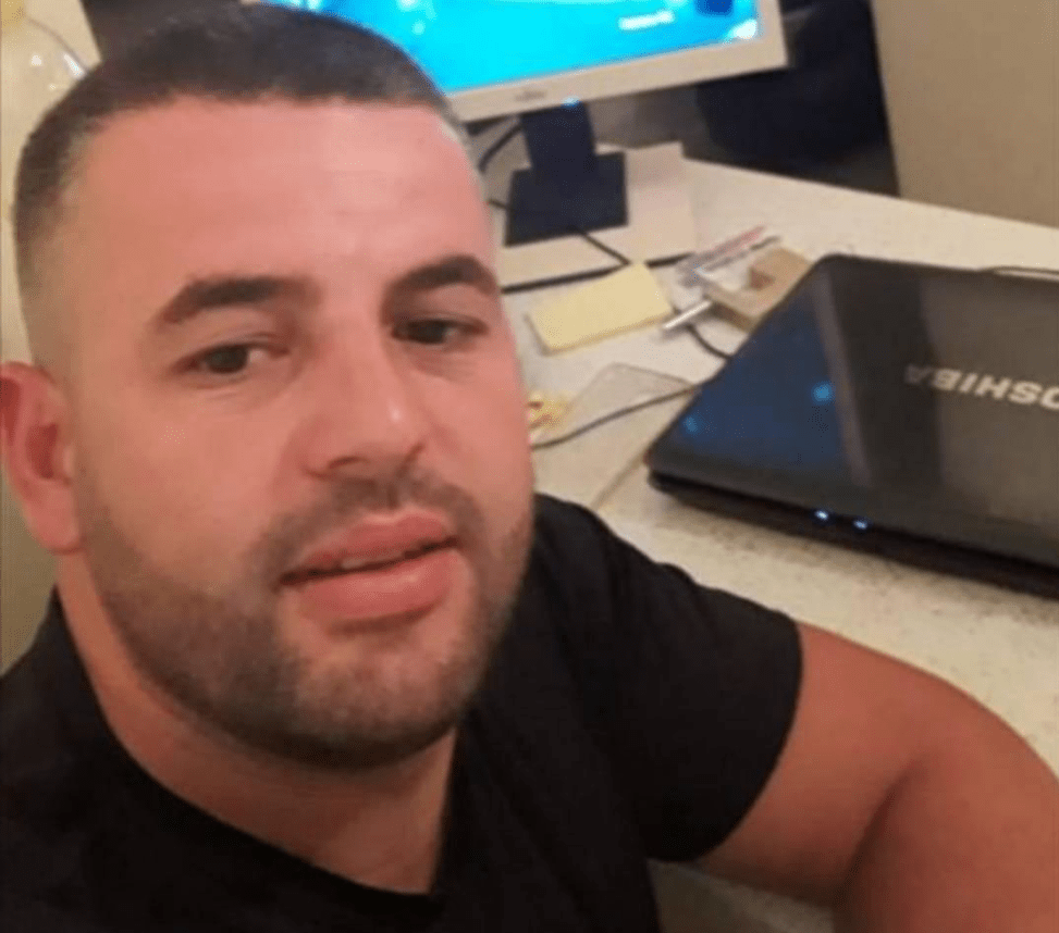 Viktima, Ndriçim Dervishi